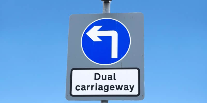 UK dual carriageway road sign